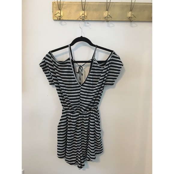 Brand new striped romper - Lush - Picture 1 of 2